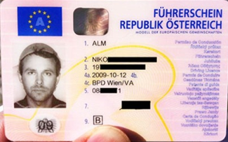 Niko Alm driver license