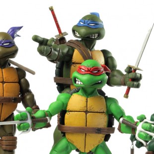 Teenage Mutant Ninja Turtles 1/6th scale figures from Mondo